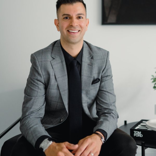 Dr Ash Soni Plastic Surgeon